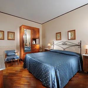 https://hotel-la-calcina.hotelslidodijesolo.com